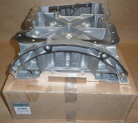 Фото запчасти 110172100R  поддон масляный картера двигателя, верхняя часть