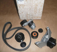 Фото запчасти 117204083R Запчасти на Renault (Рено) к-т ремня приложений. оборудование