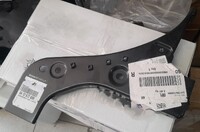 Фото запчасти 641267289R Запчасти на Renault (Рено) кронштейн фиксирующий