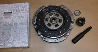 Фото запчасти 302052223R Запчасти на Renault (Рено) комплект сцепления 1.6i K7M мкпп JR5 JH3 (5ст.) до 2010г.