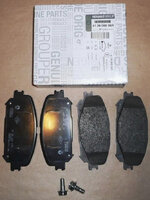 Фото запчасти 410606808R Запчасти на Renault (Рено) тормозные колодки передние