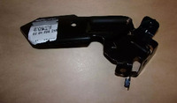 Фото запчасти 620428625R Запчасти на Renault (Рено) кронштейн фиксирующий