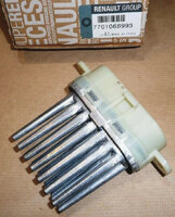 Фото запчасти 7701068993 Запчасти на Renault (Рено) резистор обогрева