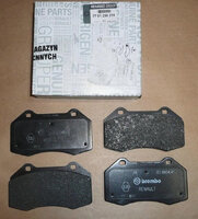 Фото запчасти 7701208218 Запчасти на Renault (Рено) колодки тормозные передние дисковые