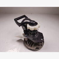 Фото запчасти 7701209284 Запчасти на Renault (Рено) крепления запасное колесо