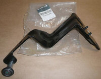 Фото запчасти 777946809R  ролик двери боковой (сдвижной) верхний