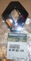 Фото запчасти 8200027424 Запчасти на Renault (Рено) монограмма