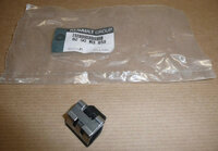 Фото запчасти 8200163859 Запчасти на Renault (Рено) гачек