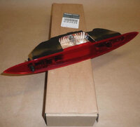 Фото запчасти 8200219415 Запчасти на Renault (Рено) фонарь задний