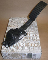 Фото запчасти 8200415818  педаль