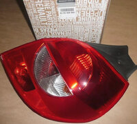 Фото запчасти 8200459960 Запчасти на Renault (Рено) фонарь задний правый