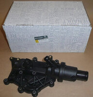 Фото запчасти 8200561434 Запчасти на Renault (Рено) термостат