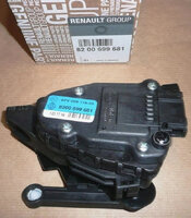 Фото запчасти 8200699681  датчик положения педали акселератора (газа)