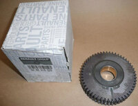 Фото запчасти 8200810829  шестерня промежуточного вала двигателя