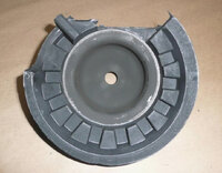 Фото запчасти 8200904006 Запчасти на Renault (Рено) проставка (резиновое кольцо) пружины передней верхняя